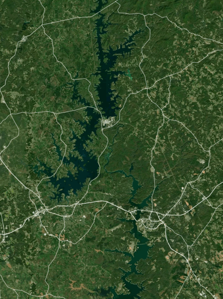 Map of Lake Keowee with 2 gauge locations.